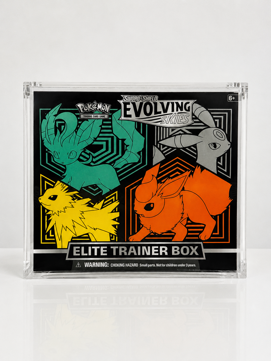 Pokémon TCG: Sword & Shield – Evolving Skies Elite Trainer Box – Leafeon, Umbreon, Jolteon & Flareon (Acrylic Case Included)